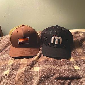 2 Hats. Casual stretch and SnapBack. Travis Mathew